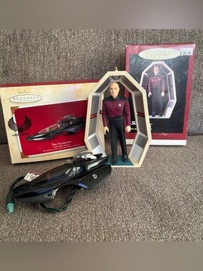 Star Trek Hallmark Ornament Lot 2 Jean Luc Picard 1995 & Scorpion Nemesis 2003